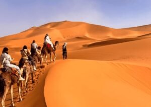 TOUR PRIVATO NEL DESERTO DI 3 GIORNI DA MARRAKECH A MERZOUGA