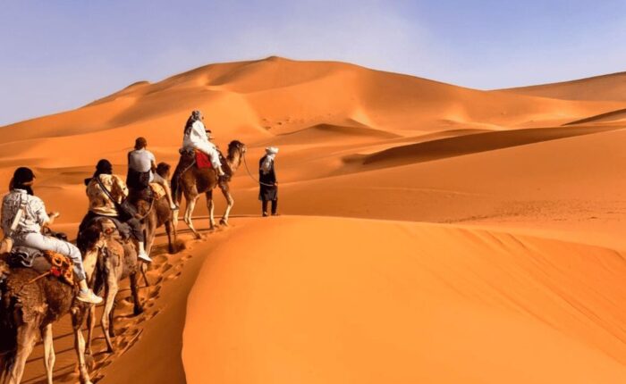 TOUR PRIVATO NEL DESERTO DI 3 GIORNI DA MARRAKECH A MERZOUGA