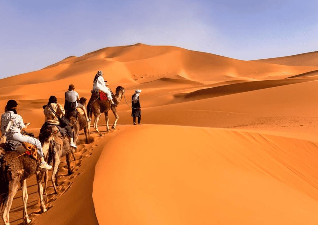 TOUR PRIVATO NEL DESERTO DI 3 GIORNI DA MARRAKECH A MERZOUGA
