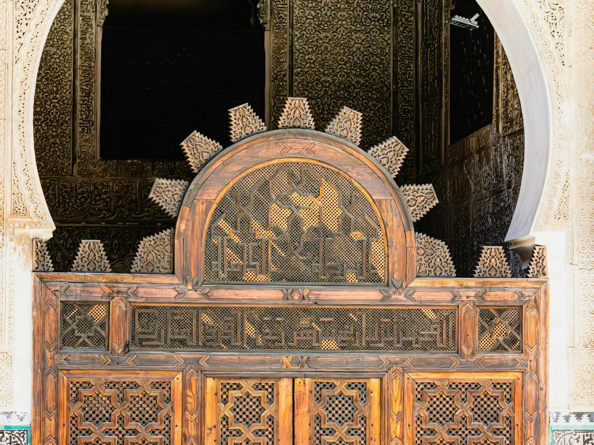 Tour 2 giorni Marrakech Zagora con cammelli e accampamento nel deserto di sabbia nel meraviglioso paesaggio desertico del Sahara
