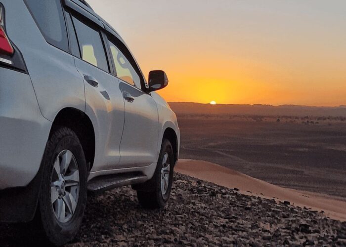 Tour deserto marocchino con cammelli dune e pernottamento in tenda berbera