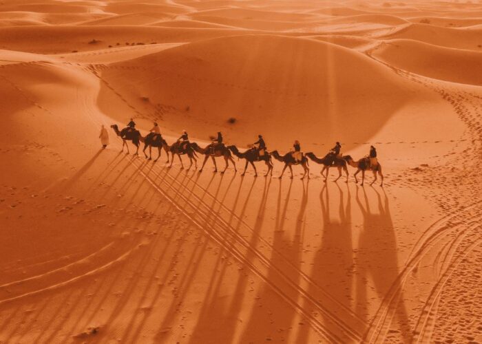 Tour deserto Marocco 3 giorni con cammelli alba e tramonto sulle dune erg