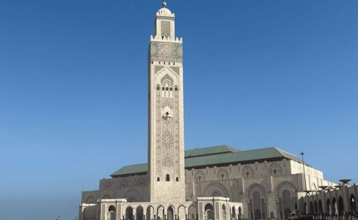 TOUR PRIVATO DI LUSSO NEL DESERTO DI 4 GIORNI DA MARRAKECH A FES