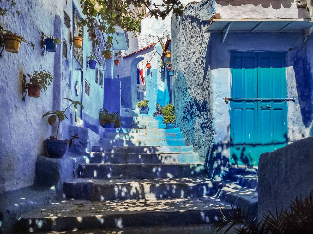 Tour su misura Marocco con itinerario personalizzato deserto e citta imperiali con vista panoramica sul deserto marocchino